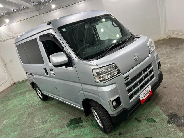 ハイゼットカーゴＤＸ　修復歴／車検整備付／走行７８４５２キロ／純正ナビ１年保証距離無制限　走行距離７８４５２キロ　純正フルセグナビ　ブルートゥース　純正マット　助手席エアバッグ　ＬＥＤヘッドランプ　アイドリングストップ　両側スライドドア　電動格納式ドアミラー（埼玉県）の中古車
