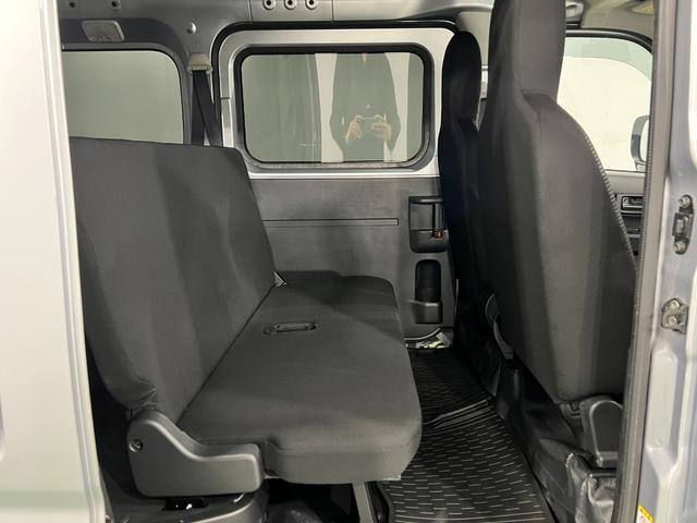ハイゼットカーゴＤＸ　修復歴／車検整備付／走行７８４５２キロ／純正ナビ１年保証距離無制限　走行距離７８４５２キロ　純正フルセグナビ　ブルートゥース　純正マット　助手席エアバッグ　ＬＥＤヘッドランプ　アイドリングストップ　両側スライドドア　電動格納式ドアミラー（埼玉県）の中古車