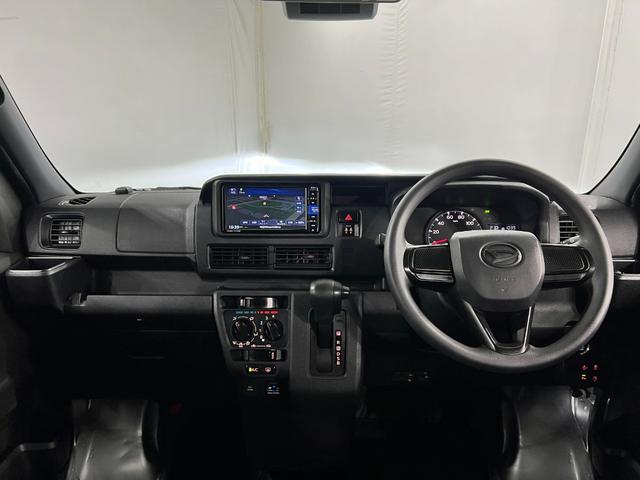 ハイゼットカーゴＤＸ　修復歴／車検整備付／走行７８４５２キロ／純正ナビ１年保証距離無制限　走行距離７８４５２キロ　純正フルセグナビ　ブルートゥース　純正マット　助手席エアバッグ　ＬＥＤヘッドランプ　アイドリングストップ　両側スライドドア　電動格納式ドアミラー（埼玉県）の中古車