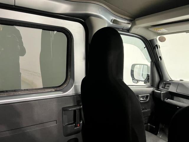 ハイゼットカーゴＤＸ　修復歴／車検整備付／走行７８４５２キロ／純正ナビ１年保証距離無制限　走行距離７８４５２キロ　純正フルセグナビ　ブルートゥース　純正マット　助手席エアバッグ　ＬＥＤヘッドランプ　アイドリングストップ　両側スライドドア　電動格納式ドアミラー（埼玉県）の中古車