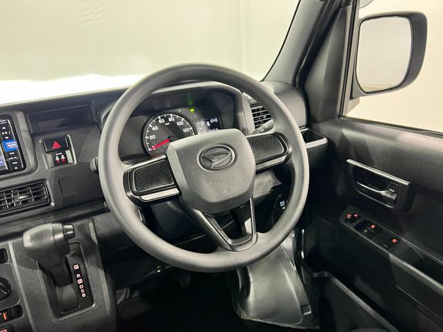 ハイゼットカーゴＤＸ　修復歴／車検整備付／走行７８４５２キロ／純正ナビ１年保証距離無制限　走行距離７８４５２キロ　純正フルセグナビ　ブルートゥース　純正マット　助手席エアバッグ　ＬＥＤヘッドランプ　アイドリングストップ　両側スライドドア　電動格納式ドアミラー（埼玉県）の中古車