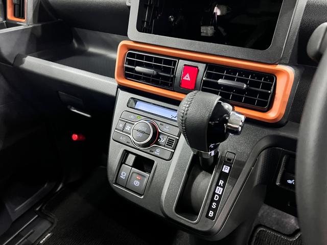 タントファンクロスターボ　走行３２５０８キロ／クリアランスソナー一年保証・走行距離無制限　走行３２５０８キロ　サイドエアバック　クリアランスソナー　オートマチックハイビーム　オートライト　ＬＥＤヘッドライト　ベンチシート　シートヒーター　両側電動スライドドア（埼玉県）の中古車