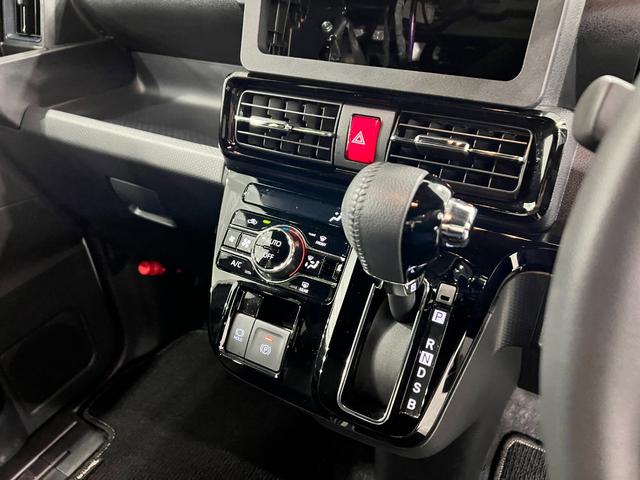 タントカスタムＲＳ　走行３０４４３キロ／ＬＥＤヘッドランプ／マット１年保証距離無制限　走行距離３０４４３キロ　純正マット　サイドエアバッグ　ＬＥＤヘッドランプ　アイドリングストップ　シートヒーター　両側電動スライドドア　オート格納式ドアミラー　電動パーキングブレーキ（埼玉県）の中古車