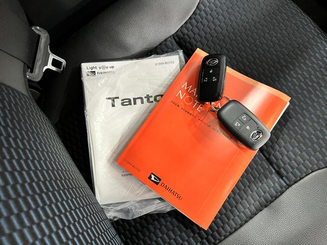 タントカスタムＲＳ　走行３０４４３キロ／ＬＥＤヘッドランプ／マット１年保証距離無制限　走行距離３０４４３キロ　純正マット　サイドエアバッグ　ＬＥＤヘッドランプ　アイドリングストップ　シートヒーター　両側電動スライドドア　オート格納式ドアミラー　電動パーキングブレーキ（埼玉県）の中古車