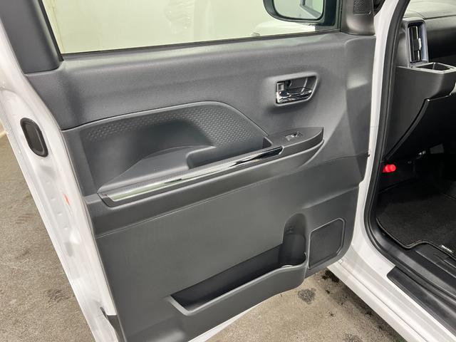 タントカスタムＲＳ　走行７９４７９キロ／クリアランスソナー一年保証・走行距離無制限　走行７９４７９キロ　サイドエアバック　クリアランスソナー　オートマチックハイビーム　オートライト　ＬＥＤヘッドライト　ベンチシート　シートヒーター　両側電動スライドドア（埼玉県）の中古車