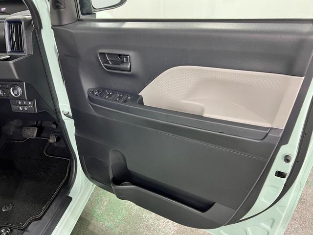 タントＸ　走行３３２７キロ／クリアランスソナー／オートライト一年保証・走行距離無制限　走行３３２７キロ　サイドエアバック　クリアランスソナー　オートマチックハイビーム　オートライト　ＬＥＤヘッドライト　ベンチシート　シートヒーター　片側電動スライドドア（東京都）の中古車
