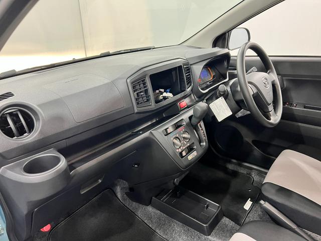 ミライースＬ　ＳＡIII　走行５２６５キロ／オートライト／マット１年保証距離無制限　走行距離５２６５キロ　フロアマット　助手席エアバッグ　クリアランスソナー　オートマチックハイビーム　オートライト　アイドリングストップ　スマートアシスト３　キーレスエントリー（埼玉県）の中古車