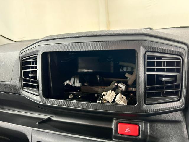 ミライースＬ　ＳＡIII　走行５２６５キロ／オートライト／マット１年保証距離無制限　走行距離５２６５キロ　フロアマット　助手席エアバッグ　クリアランスソナー　オートマチックハイビーム　オートライト　アイドリングストップ　スマートアシスト３　キーレスエントリー（埼玉県）の中古車