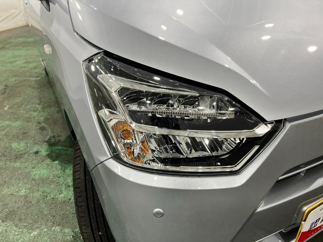 ミライースＸ　ＳＡIII　走行２８２キロ／ＬＥＤヘッドランプ／マット走行２８２キロ　純正マット　助手席エアバック　クリアランスソナー　オートマチックハイビーム　オートライト　ＬＥＤヘッドランプ　アイドリングストップ　電動格納式ドアミラー（埼玉県）の中古車