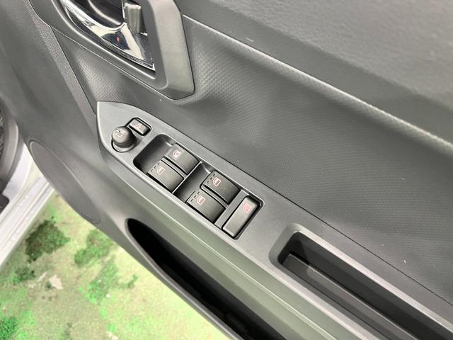 ミライースＸ　ＳＡIII　走行２８２キロ／ＬＥＤヘッドランプ／マット走行２８２キロ　純正マット　助手席エアバック　クリアランスソナー　オートマチックハイビーム　オートライト　ＬＥＤヘッドランプ　アイドリングストップ　電動格納式ドアミラー（埼玉県）の中古車