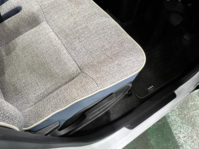 ムーヴキャンバスストライプスGターボ 走行21450キロ/フルセグナビ1年保証距離無制限 走行距離21450キロ フルセグナビ バックカメラ ブルートゥース 純正マット サイドエアバッグ LEDヘッドランプ アイドリングストップ シートヒーター 両側電動スライドドア(埼玉県)の中古車