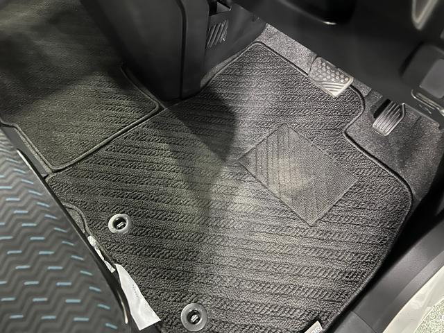 トールカスタムG ターボ 走行26367キロ/LEDヘッドランプ1年保証距離無制限 走行距離26367キロ 純正マット オートライト LEDヘッドランプ アイドリングストップ 両側電動スライドドア オート格納式ドアミラー キーフリー 電動パーキングブレーキ(埼玉県)の中古車