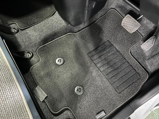 ムーヴキャンバスストライプスＧターボ　走行２７２４４キロ／ＬＥＤヘッドランプ１年保証距離無制限　走行距離２７２４４キロ　純正マット　助手席エアバッグ　サイドエアバッグ　ＬＥＤヘッドランプ　アイドリングストップ　シートヒーター　両側電動スライドドア　オート格納式ドアミラー（埼玉県）の中古車