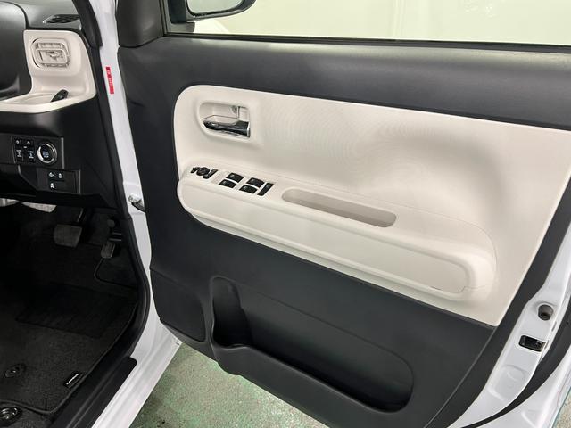 ムーヴキャンバスストライプスＧターボ　走行２７２４４キロ／ＬＥＤヘッドランプ１年保証距離無制限　走行距離２７２４４キロ　純正マット　助手席エアバッグ　サイドエアバッグ　ＬＥＤヘッドランプ　アイドリングストップ　シートヒーター　両側電動スライドドア　オート格納式ドアミラー（埼玉県）の中古車