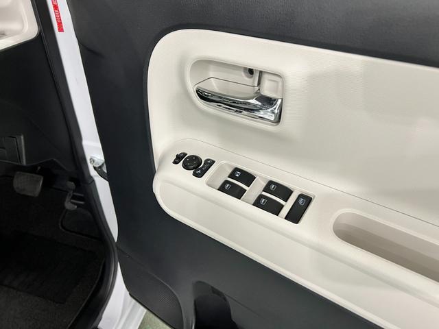 ムーヴキャンバスストライプスＧターボ　走行２７２４４キロ／ＬＥＤヘッドランプ１年保証距離無制限　走行距離２７２４４キロ　純正マット　助手席エアバッグ　サイドエアバッグ　ＬＥＤヘッドランプ　アイドリングストップ　シートヒーター　両側電動スライドドア　オート格納式ドアミラー（埼玉県）の中古車