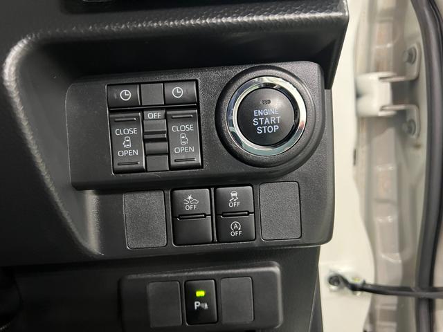 トールカスタムG ターボ 走行17321キロ/クリアランスソナー一年保証・走行距離無制限走行17321キロ 助手席エアバック 純正カーペットマット クリアランスソナー オートライト LEDヘッドライト アイドリングストップ(埼玉県)の中古車