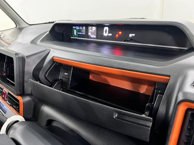 タントファンクロスターボ　走行４６０５キロ／クリアランスソナー一年保証・走行距離無制限　走行４６０５キロ　４ＷＤ　サイドエアバック　クリアランスソナー　オートマチックハイビーム　オートライト　ＬＥＤヘッドライト　ベンチシート　シートヒーター　両側電動スライドドア（埼玉県）の中古車