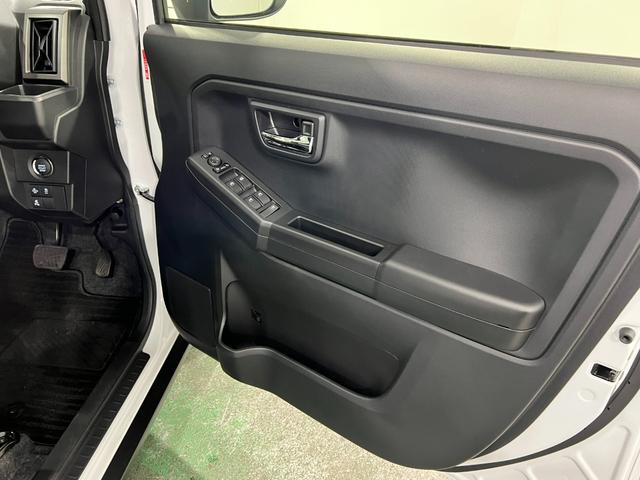 タフトＧターボ　クロムベンチャー　走行１７４３６キロ／ドラレコ１年保証距離無制限　走行距離１７４３６キロ　ディスプレイオーディオ　パノラマモニター　ドラレコ　純正マット　サイドエアバッグ　アイドリングストップ　シートヒーター　オート格納式ドアミラー（埼玉県）の中古車