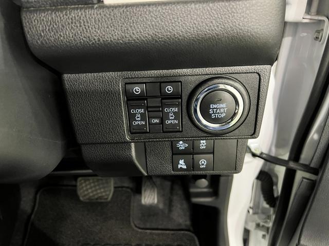 ムーヴキャンバスストライプスＧ　走行５５７１キロ／純正ナビ／ドラレコ１年保証距離無制限　走行距離５５７１キロ　純正フルセグナビ　パノラマモニター　ドラレコ　純正マット　サイドエアバッグ　ＬＥＤヘッドランプ　アイドリングストップ　シートヒーター　両側電動スライドドア（埼玉県）の中古車