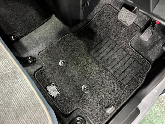 ムーヴキャンバスストライプスＧ　走行５５７１キロ／純正ナビ／ドラレコ１年保証距離無制限　走行距離５５７１キロ　純正フルセグナビ　パノラマモニター　ドラレコ　純正マット　サイドエアバッグ　ＬＥＤヘッドランプ　アイドリングストップ　シートヒーター　両側電動スライドドア（埼玉県）の中古車