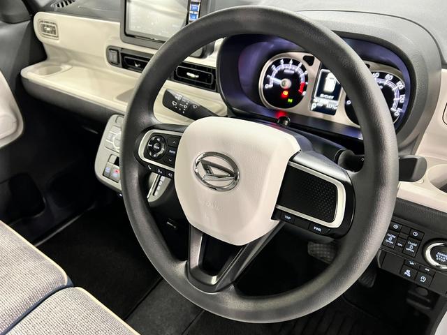 ムーヴキャンバスストライプスＧ　走行５５７１キロ／純正ナビ／ドラレコ１年保証距離無制限　走行距離５５７１キロ　純正フルセグナビ　パノラマモニター　ドラレコ　純正マット　サイドエアバッグ　ＬＥＤヘッドランプ　アイドリングストップ　シートヒーター　両側電動スライドドア（埼玉県）の中古車