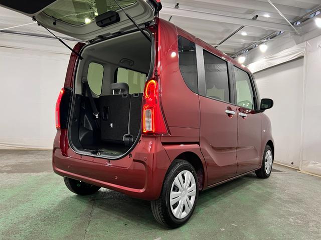 タントＸ　走行２０１６キロ／雹害／クリアランスソナー／オートライト一年保証・走行距離無制限　走行２０１６キロ　サイドエアバック　クリアランスソナー　オートマチックハイビーム　オートライト　ＬＥＤヘッドライト　ベンチシート　シートヒーター　片側電動スライドドア（埼玉県）の中古車