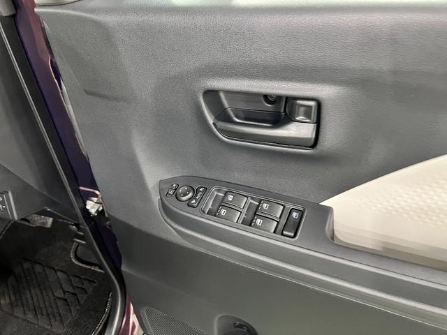 タントＸ　走行１１６０８キロ／クリアランスソナー／オートライト一年保証・走行距離無制限　走行１１６０８キロ　サイドエアバック　クリアランスソナー　オートマチックハイビーム　オートライト　ＬＥＤヘッドライト　ベンチシート　シートヒーター　両側電動スライドドア（埼玉県）の中古車