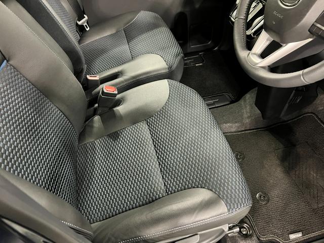 タントカスタムＲＳ　走行６９２７キロ／ＬＥＤヘッドランプ／マットワンオーナー　禁煙車　キーフリー　サイドエアバッグ　ＬＥＤヘッドランプ　ＬＥＤフォグランプ　アイドリングストップ　シートヒーター　両側電動スライドドア　オート格納式ドアミラー　電動パーキングブレーキ（埼玉県）の中古車