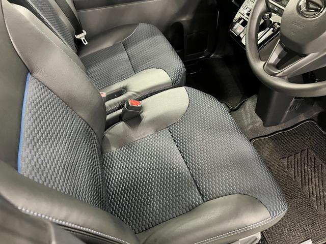 タントカスタムXリミテッド 走行11キロ/クリアランスソナー一年保証・走行距離無制限 走行11キロ サイドエアバック クリアランスソナー オートマチックハイビーム オートライト LEDヘッドライト ベンチシート シートヒーター 両側電動スライドドア(埼玉県)の中古車
