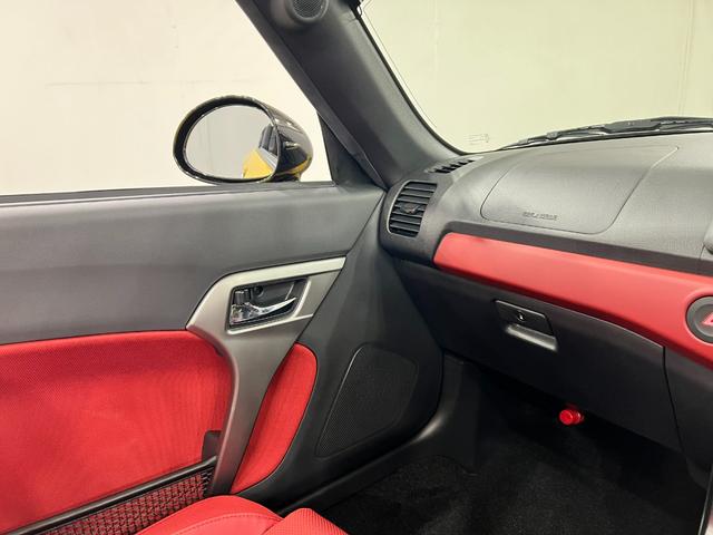 コペンローブ　走行３９８２キロ／ＨＫＳマフラー／ＬＥＤヘッドランプ１年保証距離無制限　走行距離３９８２キロ　助手席エアバッグ　クリアランスソナー　ＬＥＤヘッドランプ　シートヒーター　アイドリングストップ（埼玉県）の中古車