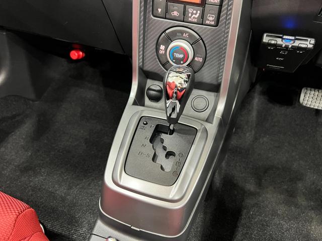 コペンローブ　走行３９８２キロ／ＨＫＳマフラー／ＬＥＤヘッドランプ１年保証距離無制限　走行距離３９８２キロ　助手席エアバッグ　クリアランスソナー　ＬＥＤヘッドランプ　シートヒーター　アイドリングストップ（埼玉県）の中古車