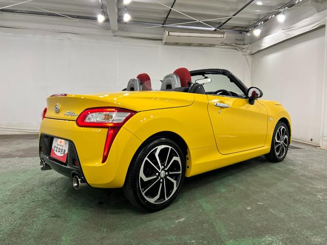 コペンローブ　走行３９８２キロ／ＨＫＳマフラー／ＬＥＤヘッドランプ１年保証距離無制限　走行距離３９８２キロ　助手席エアバッグ　クリアランスソナー　ＬＥＤヘッドランプ　シートヒーター　アイドリングストップ（埼玉県）の中古車