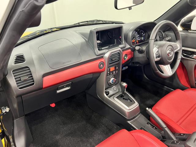 コペンローブ　走行３９８２キロ／ＨＫＳマフラー／ＬＥＤヘッドランプ１年保証距離無制限　走行距離３９８２キロ　助手席エアバッグ　クリアランスソナー　ＬＥＤヘッドランプ　シートヒーター　アイドリングストップ（埼玉県）の中古車