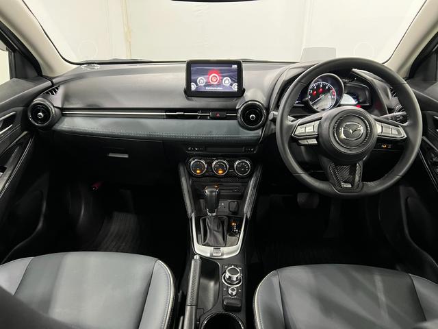 MAZDA215S Lパッケージ 走行65750キロ/全周囲カメラ1年保証距離無制限 走行距離65750キロ 全周囲カメラ ブルートゥース 純正マット サイドエアバッグ クリアランスソナー アイドリングストップ 電動格納式ドアミラー(埼玉県)の中古車