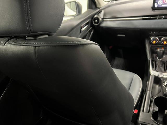 MAZDA215S Lパッケージ 走行65750キロ/全周囲カメラ1年保証距離無制限 走行距離65750キロ 全周囲カメラ ブルートゥース 純正マット サイドエアバッグ クリアランスソナー アイドリングストップ 電動格納式ドアミラー(埼玉県)の中古車