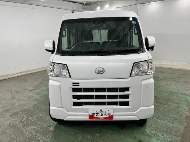 ハイゼットカーゴクルーズ　走行８２４０７キロ／ナビ／ＥＴＣ一年保証・走行距離無制限走行８２４０７キロ　フルセグナビ　ブルートゥース　クリアランスソナー　オートライト　アイドリングストップ（埼玉県）の中古車