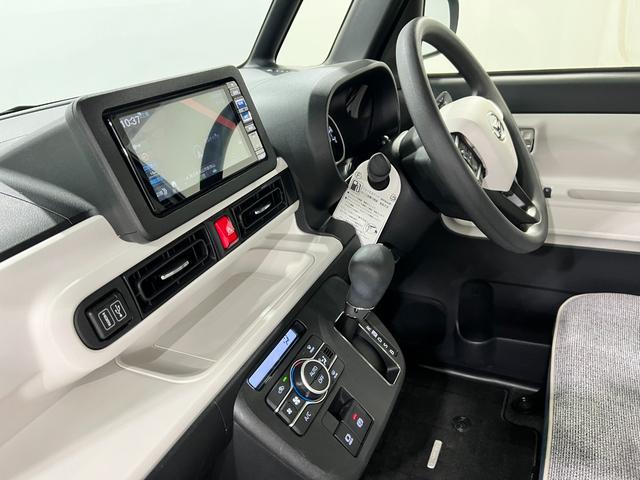 ムーヴキャンバスストライプスＧ　車検整備付／走行８９２６キロ／ナビドラレコ１年保証距離無制限　走行距離８９２６キロ　純正フルセグナビ　バックカメラ　ドラレコ　純正マット　サイドエアバッグ　ＬＥＤヘッドランプ　アイドリングストップ　シートヒーター　両側電動スライドドア（埼玉県）の中古車