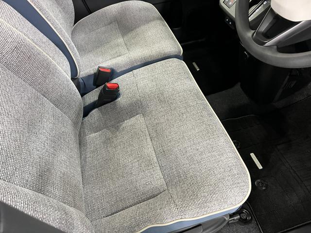 ムーヴキャンバスストライプスＧ　車検整備付／走行８９２６キロ／ナビドラレコ１年保証距離無制限　走行距離８９２６キロ　純正フルセグナビ　バックカメラ　ドラレコ　純正マット　サイドエアバッグ　ＬＥＤヘッドランプ　アイドリングストップ　シートヒーター　両側電動スライドドア（埼玉県）の中古車