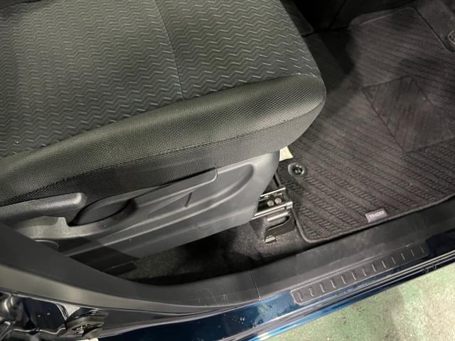 トールカスタムG ターボ 走行17071キロ/クリアランスソナー一年保証・走行距離無制限 走行17071キロ サイドエアバック クリアランスソナー オートマチックハイビーム オートライト LEDヘッドライト 両側電動スライドドア(埼玉県)の中古車