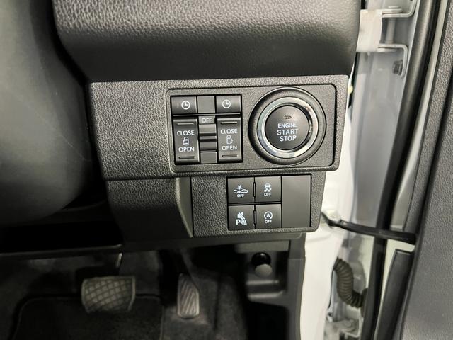 ムーヴキャンバスストライプスＧターボ　走行１４９５９キロ／ＬＥＤヘッドランプ１年保証距離無制限　走行距離１４９５９キロ　純正マット　サイドエアバッグ　ＬＥＤヘッドランプ　アイドリングストップ　シートヒーター　両側電動スライドドア　電動パーキングブレーキ　オート格納式ドアミラー（東京都）の中古車