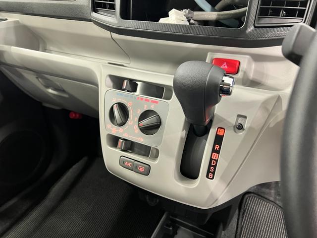 ミライースＸ　ＳＡIII　走行１５６５キロ／クリアランスソナー一年保証・走行距離無制限　走行１５６５キロ　助手席エアバック　オートライト　オートマチックハイビーム　クリアランスソナー　アイドリングストップ（埼玉県）の中古車