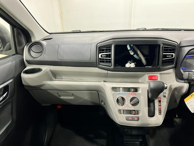 ミライースＸ　ＳＡIII　走行１３７０キロ／ＬＥＤヘッドランプ／マット１年保証距離無制限　走行距離１３７０キロ　純正マット　助手席エアバッグ　クリアランスソナー　オートライト　ＬＥＤヘッドランプ　アイドリングストップ　電動格納式ドアミラー　キーレスエントリー（埼玉県）の中古車