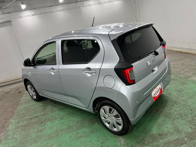 ミライースＸ　ＳＡIII　走行１３７０キロ／ＬＥＤヘッドランプ／マット１年保証距離無制限　走行距離１３７０キロ　純正マット　助手席エアバッグ　クリアランスソナー　オートライト　ＬＥＤヘッドランプ　アイドリングストップ　電動格納式ドアミラー　キーレスエントリー（埼玉県）の中古車