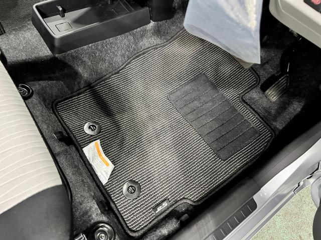 ミライースＸ　ＳＡIII　走行１３７０キロ／ＬＥＤヘッドランプ／マット１年保証距離無制限　走行距離１３７０キロ　純正マット　助手席エアバッグ　クリアランスソナー　オートライト　ＬＥＤヘッドランプ　アイドリングストップ　電動格納式ドアミラー　キーレスエントリー（埼玉県）の中古車