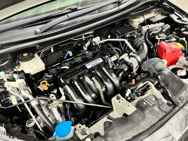 フィットハイブリッドＳ　ホンダセンシング　走行７９３１２キロ／雹害／ナビ一年保証・走行距離無制限走行７９３１２キロ　フルセグナビ　ブルートゥース　バックカメラ　ＥＴＣ　サイドエアバック　オートライト　ＬＥＤヘッドライト（埼玉県）の中古車