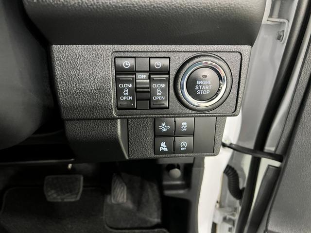ムーヴキャンバスストライプスG 走行2908キロ/LEDヘッドランプ/マット1年保証距離無制限 走行距離2908キロ 純正マット サイドエアバッグ LEDヘッドランプ アイドリングストップ シートヒーター 両側電動スライドドア オート格納式ドアミラー 電動パーキングブレーキ(埼玉県)の中古車