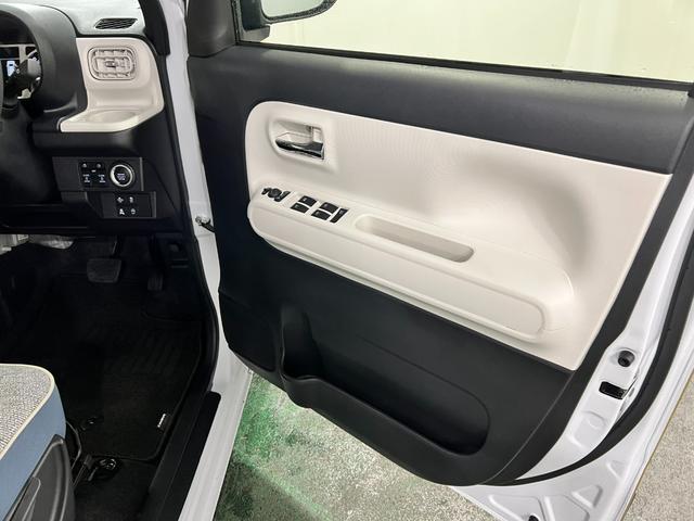 ムーヴキャンバスストライプスG 走行2908キロ/LEDヘッドランプ/マット1年保証距離無制限 走行距離2908キロ 純正マット サイドエアバッグ LEDヘッドランプ アイドリングストップ シートヒーター 両側電動スライドドア オート格納式ドアミラー 電動パーキングブレーキ(埼玉県)の中古車
