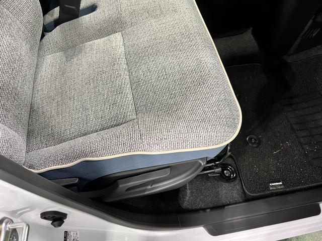 ムーヴキャンバスストライプスＧ　走行１１キロ／ディスプレイオーディオ一年保証・走行距離無制限　走行１１キロ　サイドエアバック　クリアランスソナー　オートマチックハイビーム　オートライト　ＬＥＤヘッドライト　ベンチシート　シートヒーター　両側電動スライドドア（埼玉県）の中古車