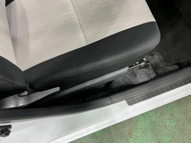 ミライースＬ　ＳＡIII　走行４６４９キロ／クリアランスソナー一年保証・走行距離無制限　走行４６４９キロ　助手席エアバック　オートライト　オートマチックハイビーム　クリアランスソナー　アイドリングストップ（東京都）の中古車