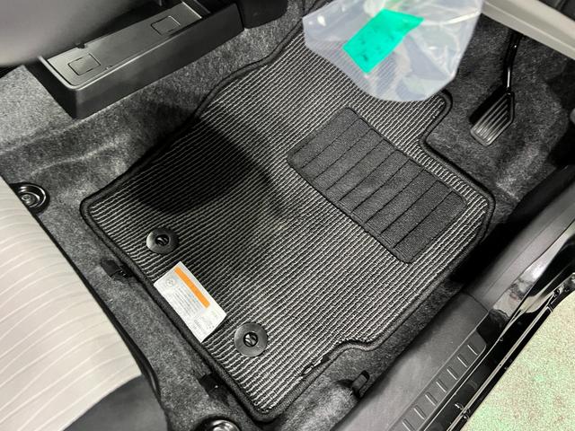 ミライースＸ　ＳＡIII　走行１７３４キロ／ＬＥＤヘッドライト一年保証・走行距離無制限　走行１７３４キロ　助手席エアバック　ＬＥＤヘッドライト　オートライト　オートマチックハイビーム　クリアランスソナー　アイドリングストップ（埼玉県）の中古車